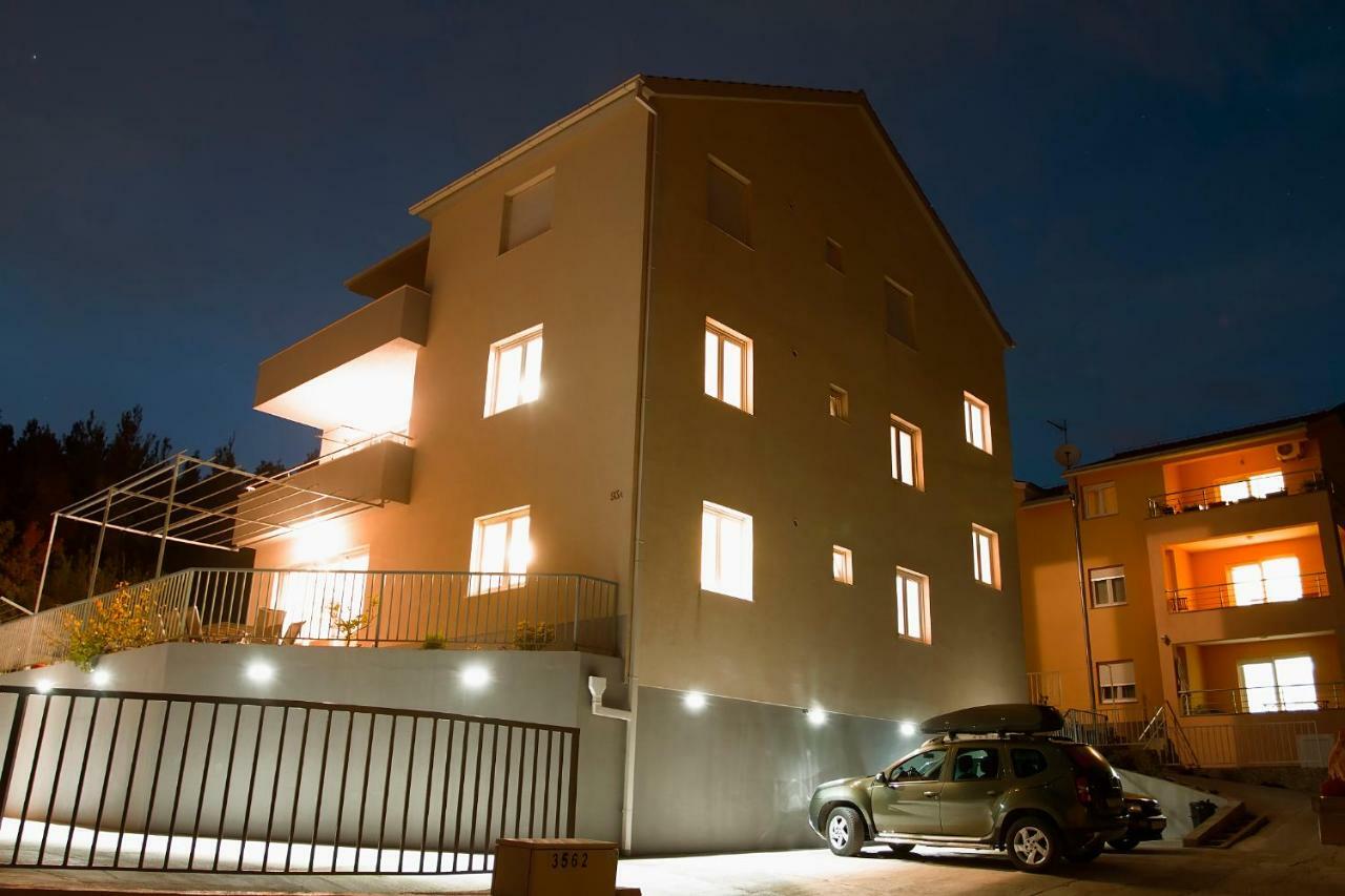 Sea Stone Apartment Podstrana Ngoại thất bức ảnh